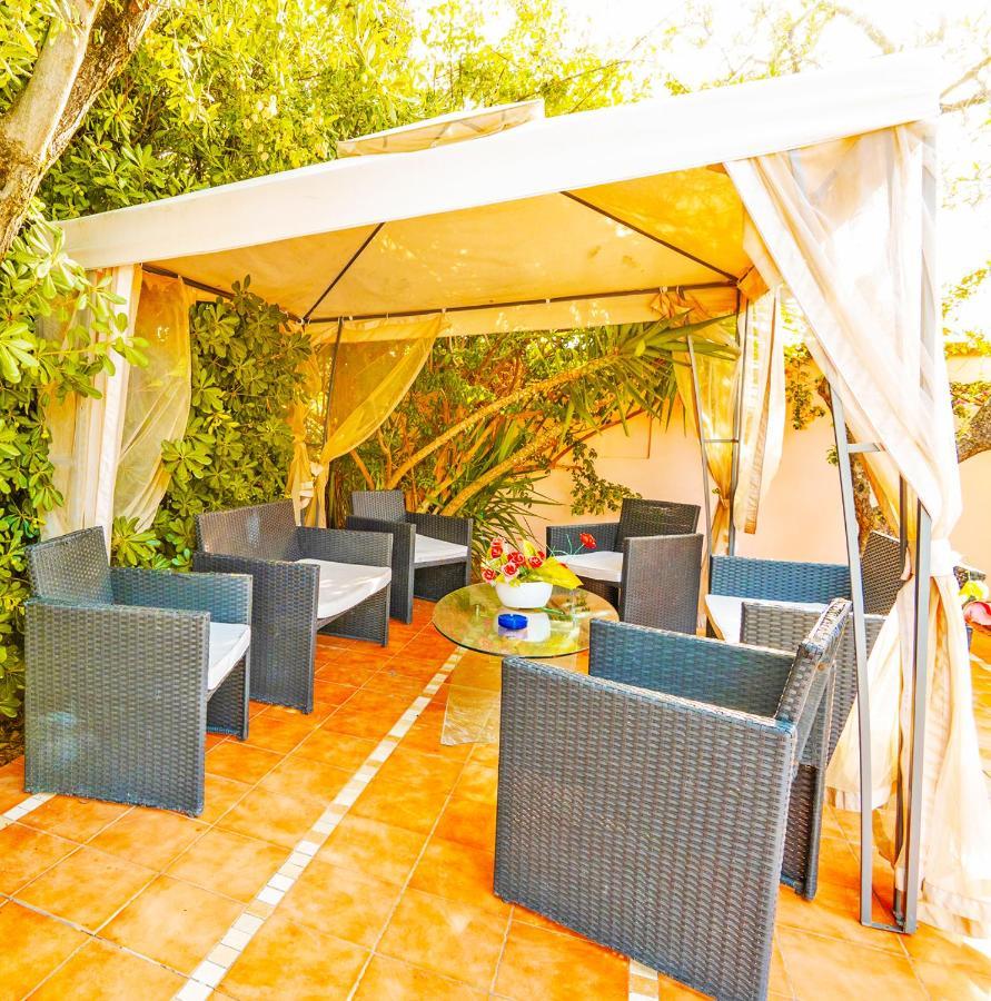 Villa Ulimare Family Residence Vieste Buitenkant foto